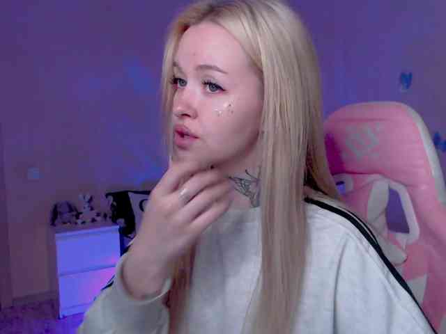 NaughtyMable webcam