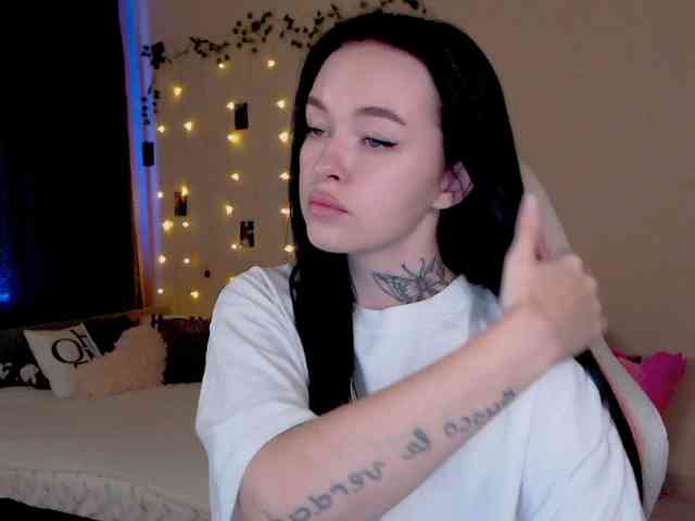 NaughtyMable webcam