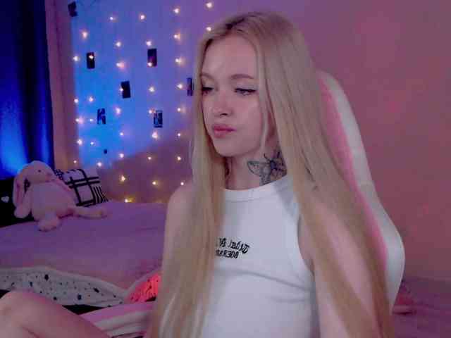 NaughtyMable webcam