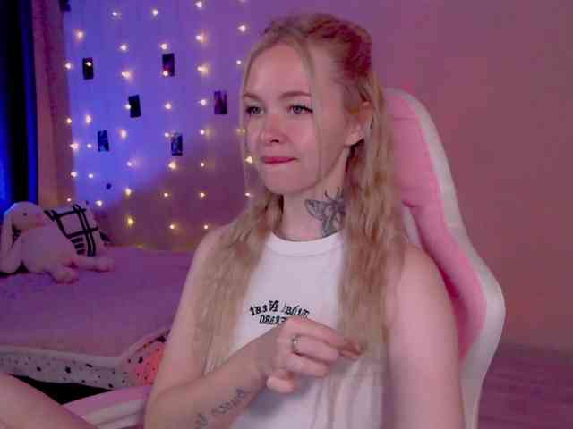 NaughtyMable webcam