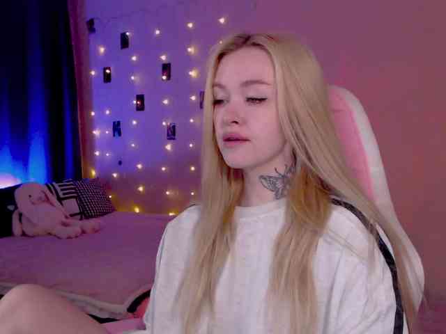 NaughtyMable webcam