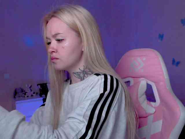 NaughtyMable webcam