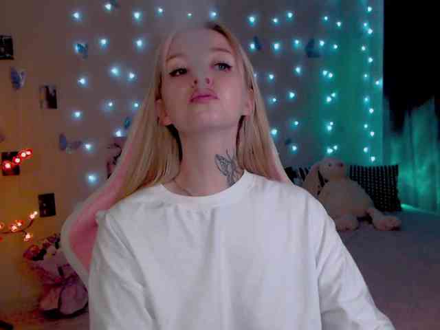 NaughtyMable webcam