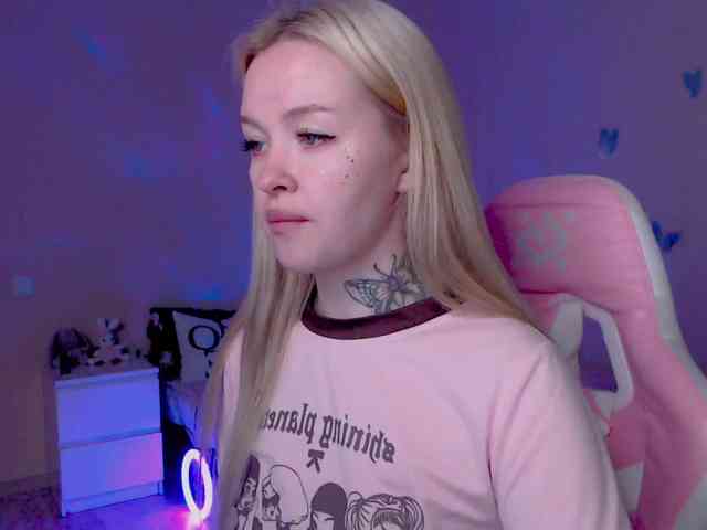 NaughtyMable webcam