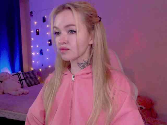 NaughtyMable webcam