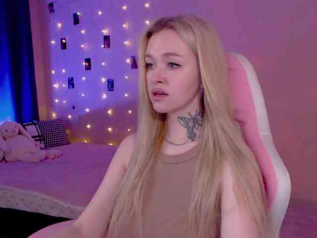 NaughtyMable webcam