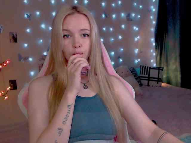 NaughtyMable webcam