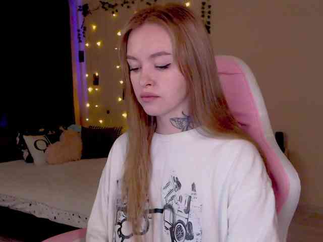 NaughtyMable webcam