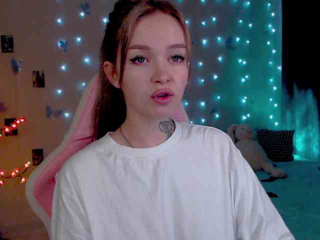 NaughtyMable webcam
