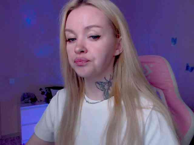 NaughtyMable webcam