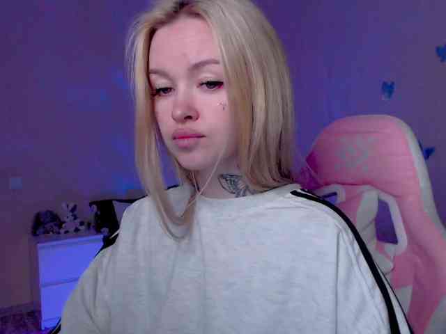 NaughtyMable webcam