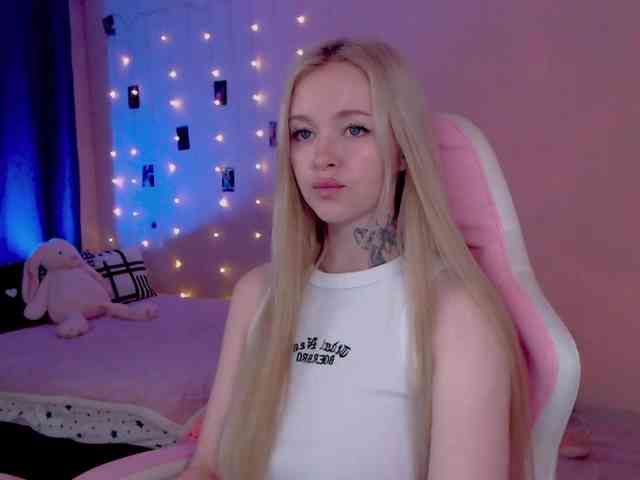 NaughtyMable webcam