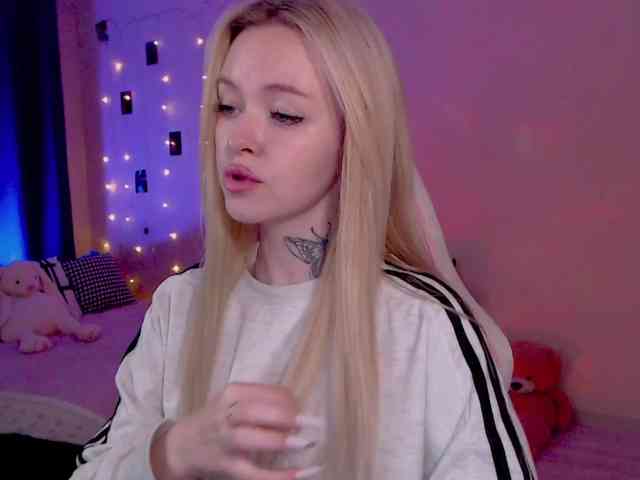 NaughtyMable webcam
