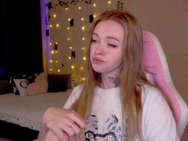 NaughtyMable webcam