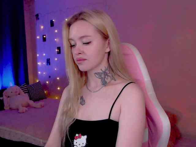 NaughtyMable webcam