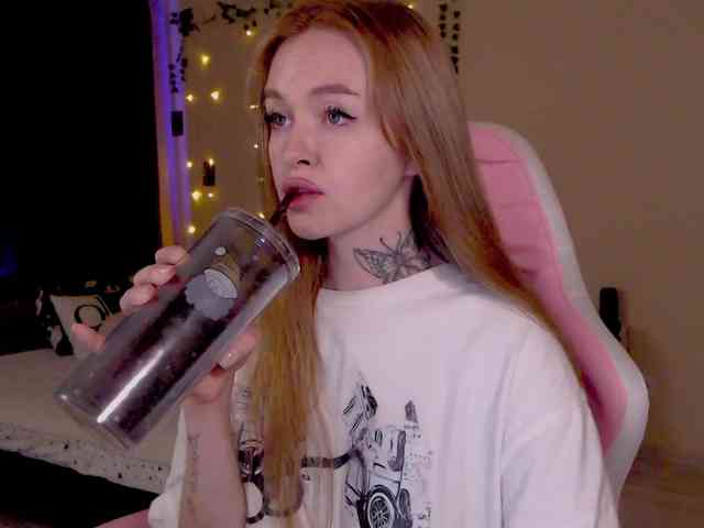NaughtyMable webcam