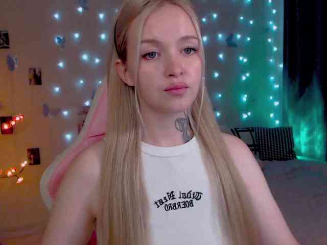 NaughtyMable webcam
