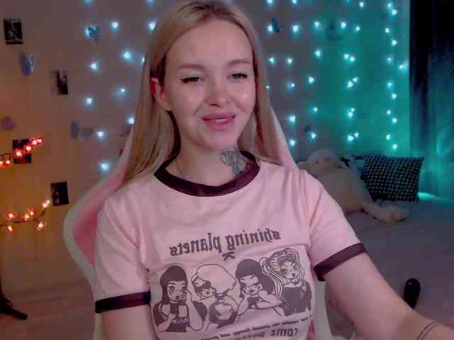 NaughtyMable webcam