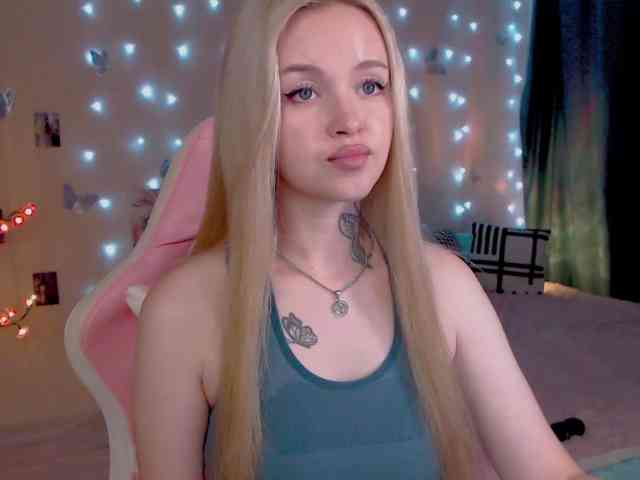 NaughtyMable webcam