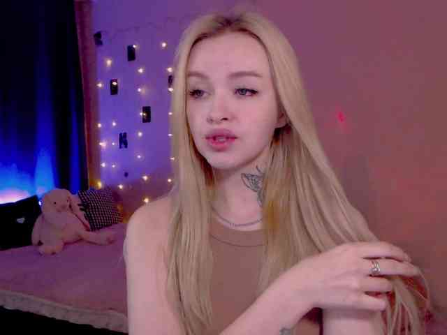 NaughtyMable webcam