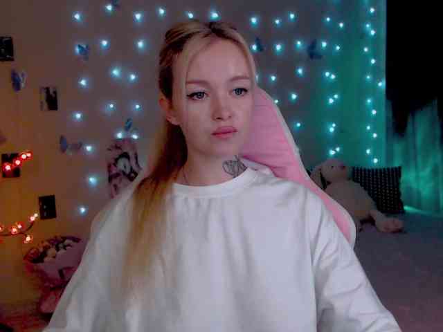 NaughtyMable webcam
