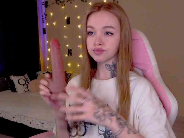 NaughtyMable webcam
