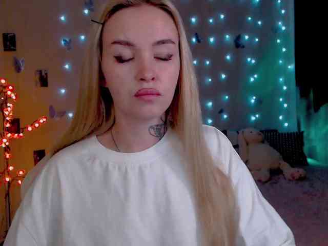 NaughtyMable webcam