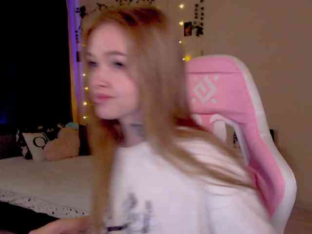 NaughtyMable webcam