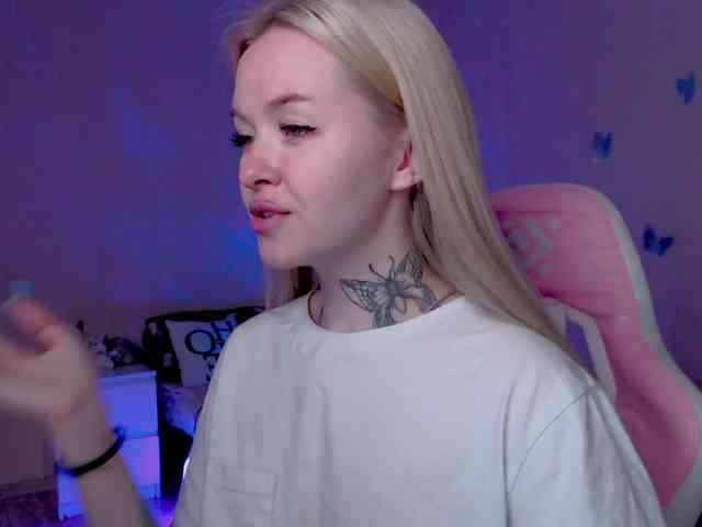 NaughtyMable webcam