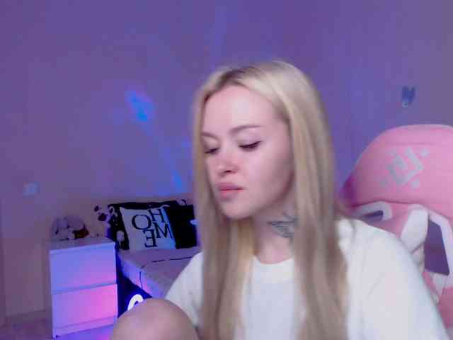 NaughtyMable webcam