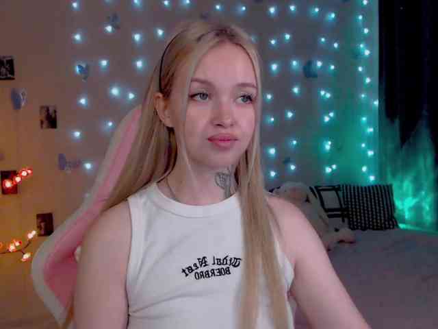 NaughtyMable webcam