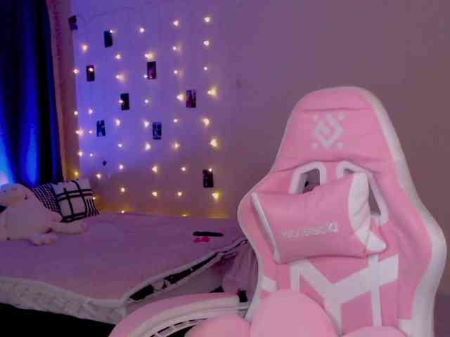NaughtyMable webcam