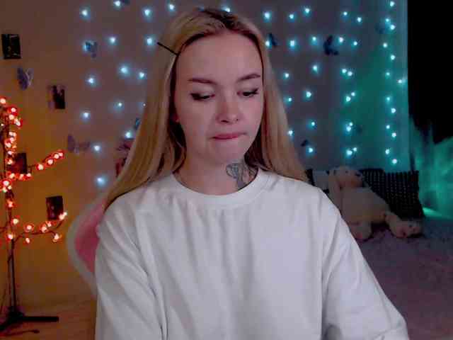 NaughtyMable webcam