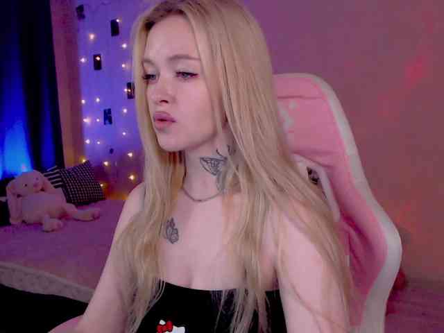NaughtyMable webcam