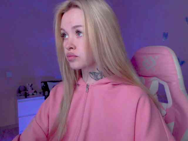 NaughtyMable webcam