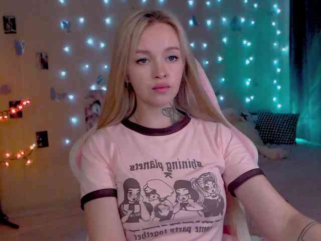 NaughtyMable webcam