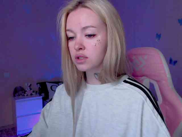 NaughtyMable webcam