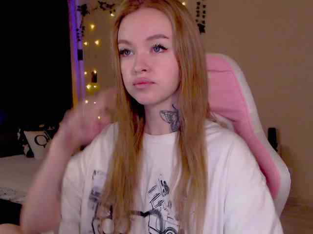 NaughtyMable webcam