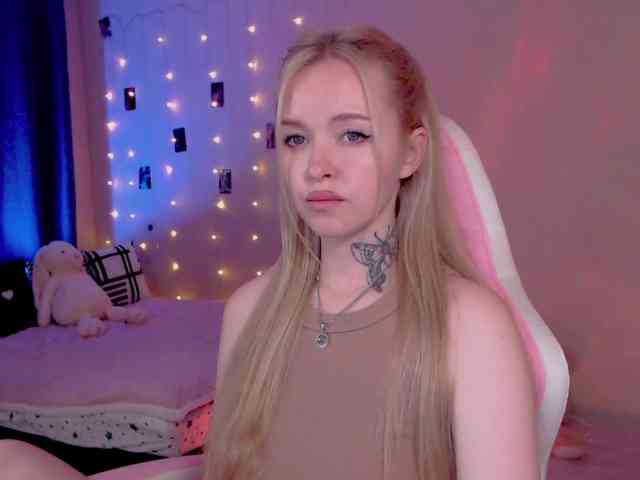 NaughtyMable webcam