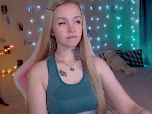 NaughtyMable webcam