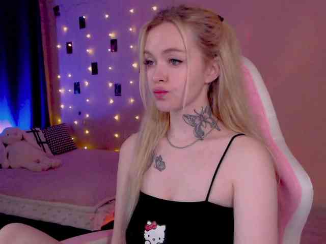 NaughtyMable webcam