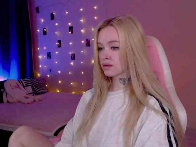 NaughtyMable webcam