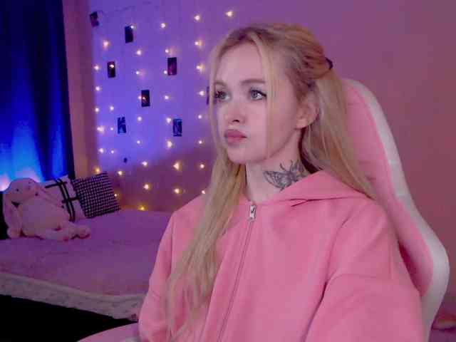 NaughtyMable webcam