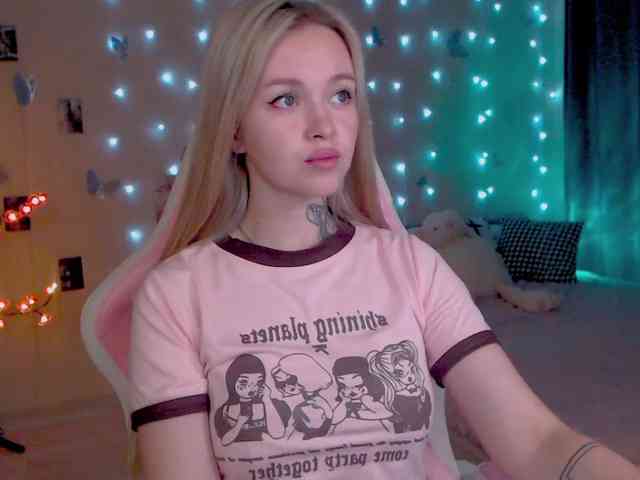 NaughtyMable webcam
