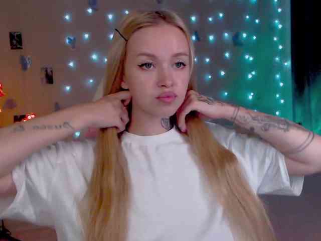 NaughtyMable webcam