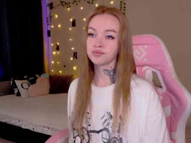 NaughtyMable webcam