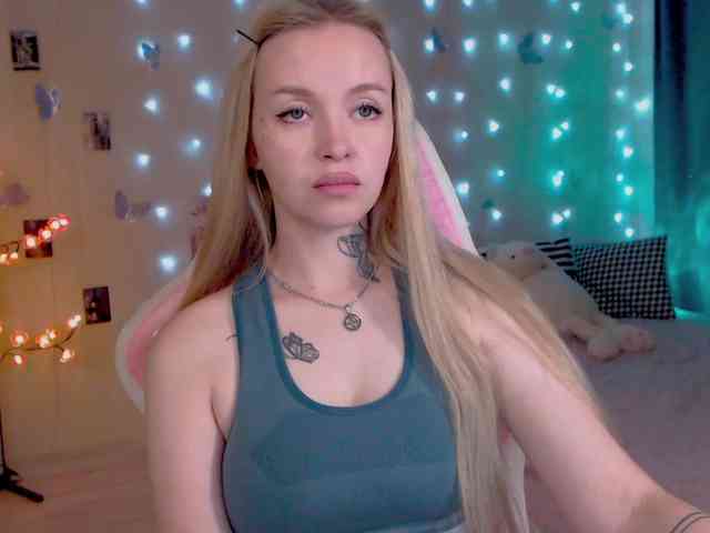 NaughtyMable webcam