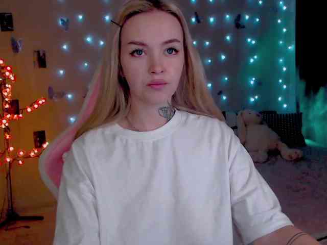 NaughtyMable webcam