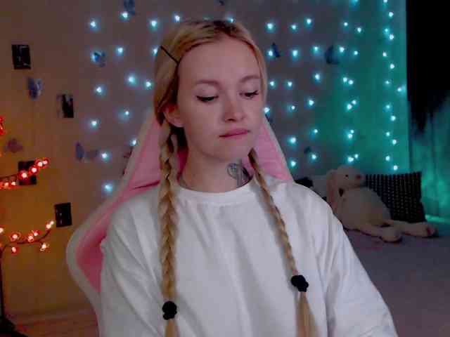 NaughtyMable webcam