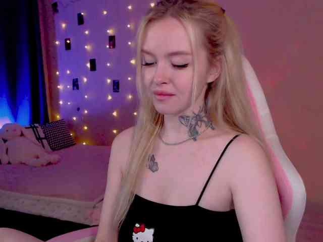 NaughtyMable webcam